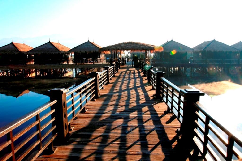 Sky Lake Inle Resort Inle Lake Екстериор снимка